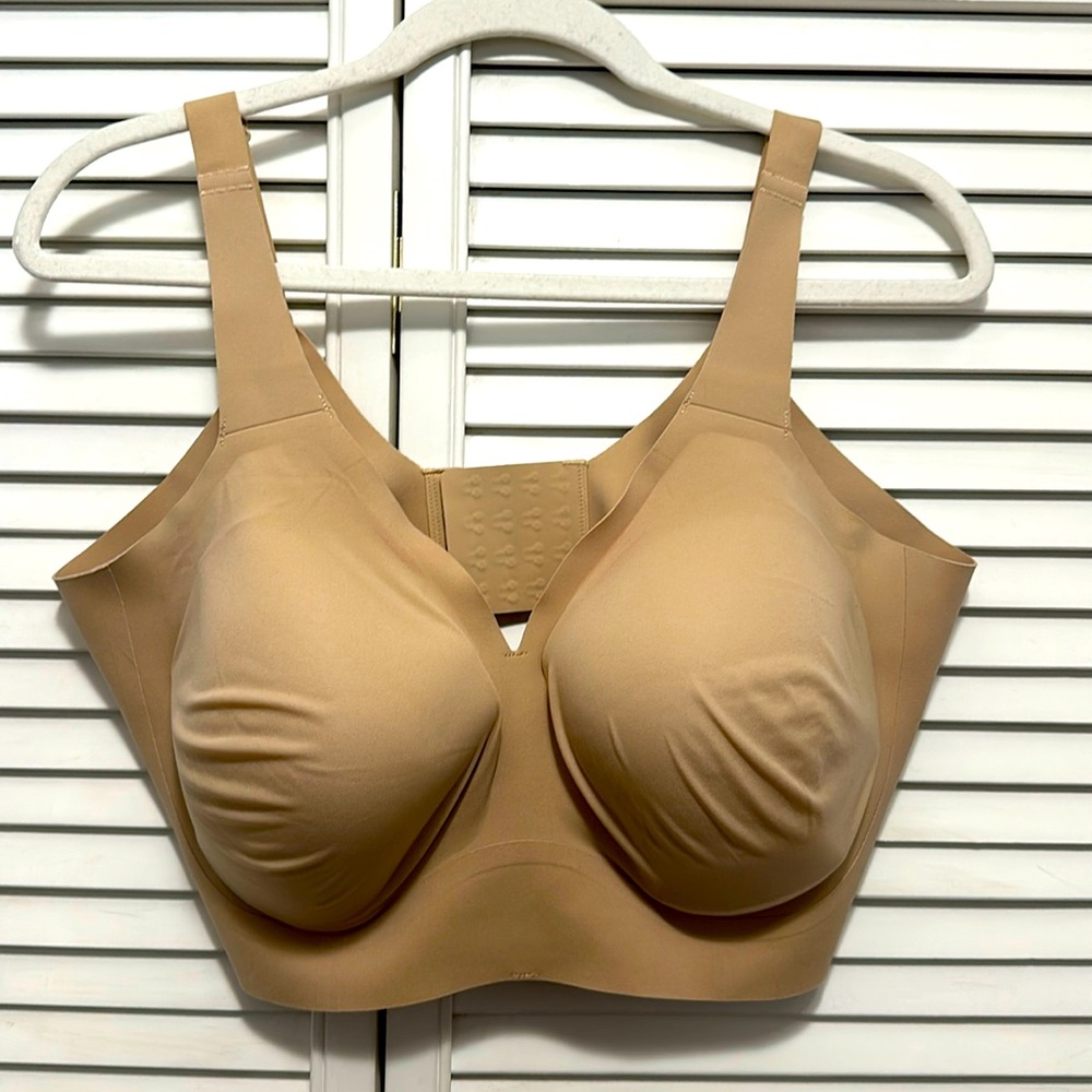 Evelyn and Bobbie Starlette Plunge EUC 3XL Beige